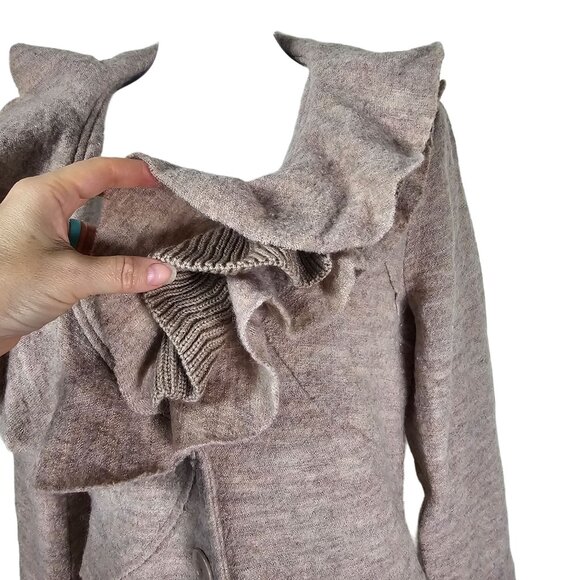 Renuar Boiled Wool Cardigan Sweater M Beige Ruffle Collar Office Minimalist - Picture 4 of 12